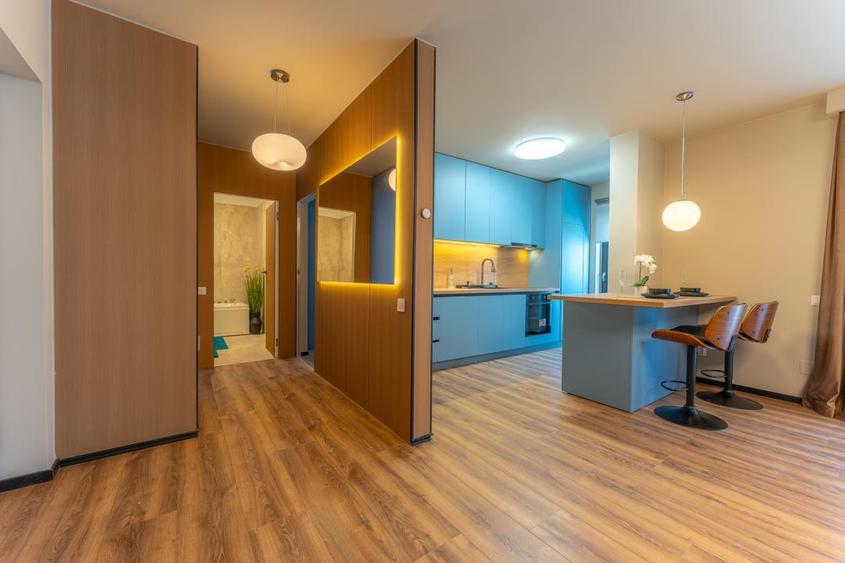 Apartament cu 2 camere semidecomandat, mobilat în Între Lacuri