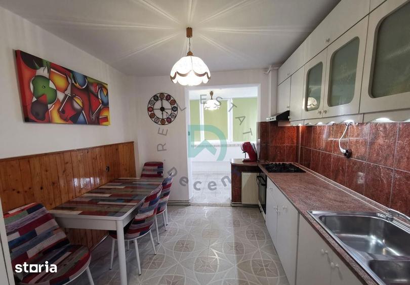 Apartament cu 3 camere decomandat în Griviței