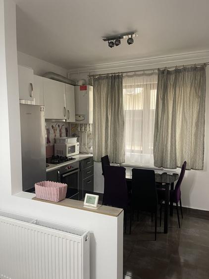 Inchiriere apartament Bucuresti, Sectorul 3, zona Trapezului. Metrou 1 decembrie - 6