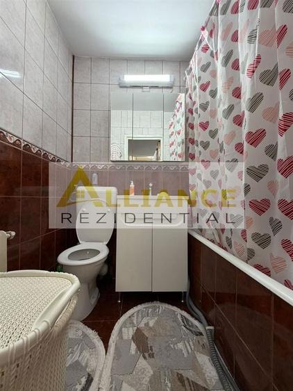 Apartament cu 4 camere decomandat, mobilat în 1 Decembrie 1918
