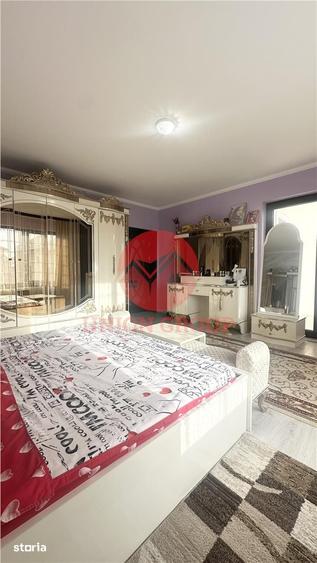 Casă cu 6 camere cu Teren 552 Mp în Aurel Vlaicu