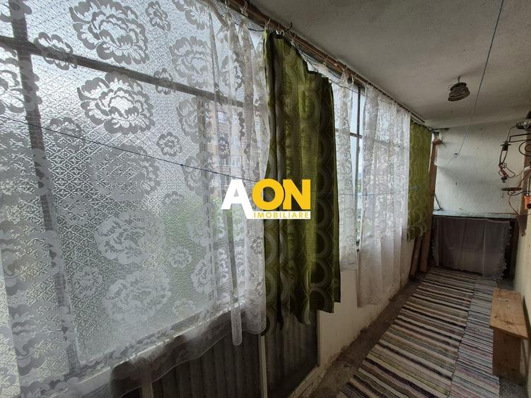Apartament cu 2 camere decomandat în Cetate