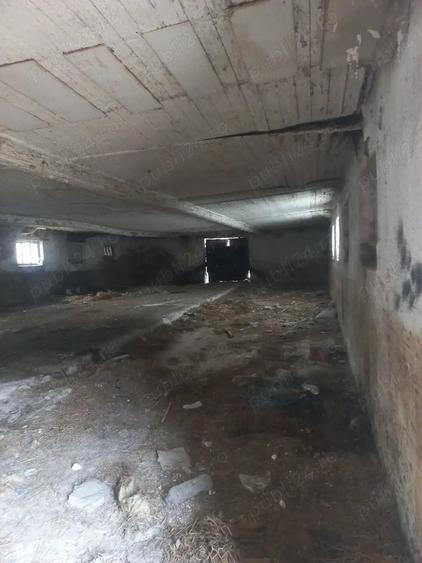 Spațiu comercial, de 700 mp, în Cheia