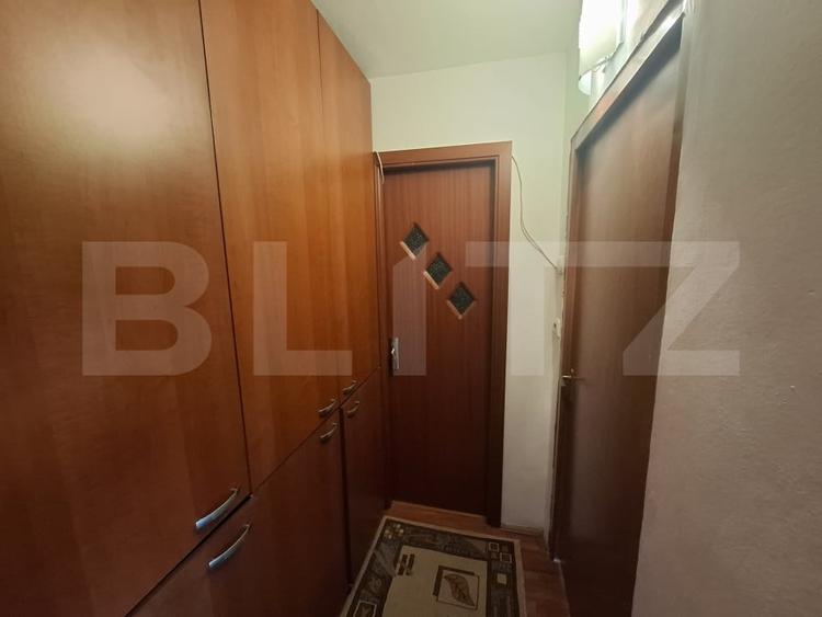 Apartament cu 2 camere semidecomandat, mobilat în Micro 16