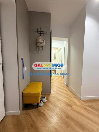 Apartament cu 4 camere semidecomandat, mobilat în Titan