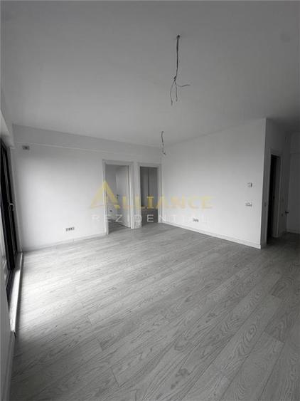 Apartament cu 3 camere decomandat în Fundeni