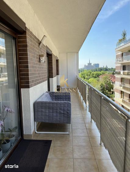 Apartament cu 3 camere în Dămăroaia