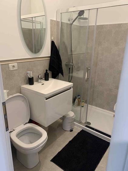 Duplex cu 4 camere cu Teren 250 Mp în Vladimirescu