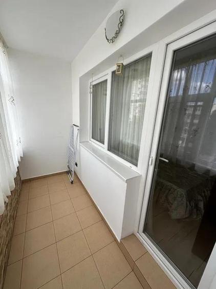 Apartament cu 2 camere nedecomandat, mobilat în Podu Roș