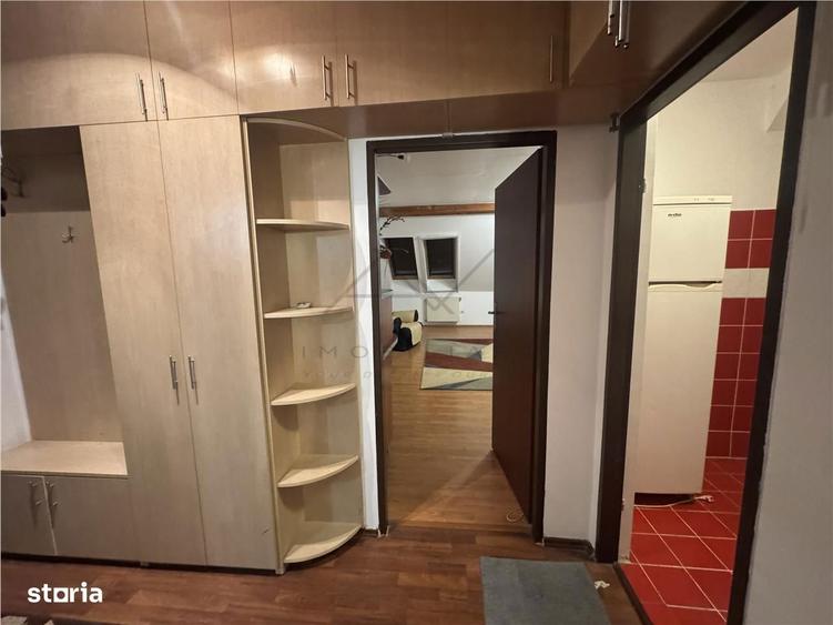 Apartament cu 2 camere decomandat, mobilat în Central