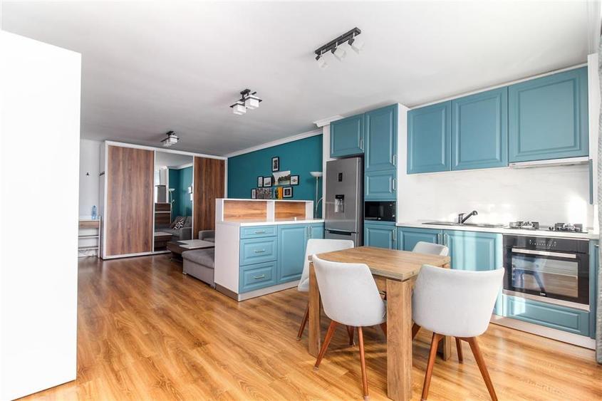 Apartament cu 2 camere semidecomandat, mobilat în Iris