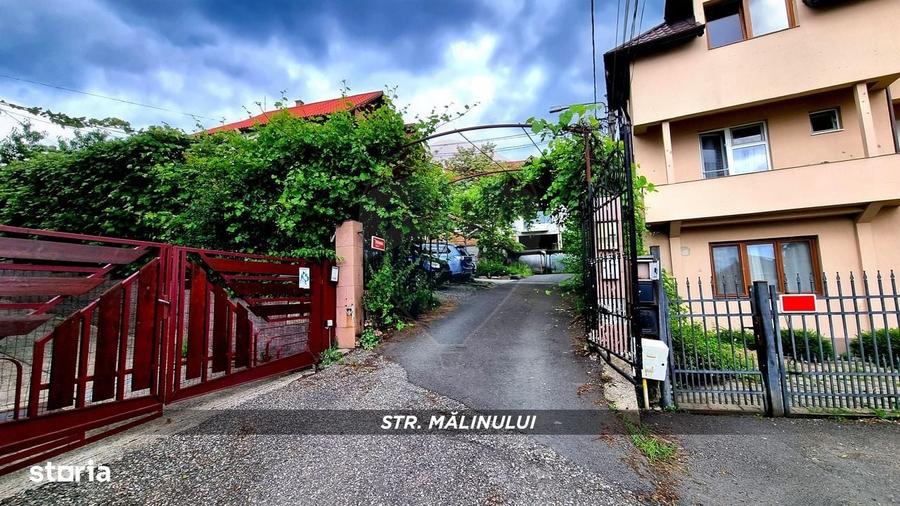 Spațiu comercial, de 350 mp, în Valea Roșie