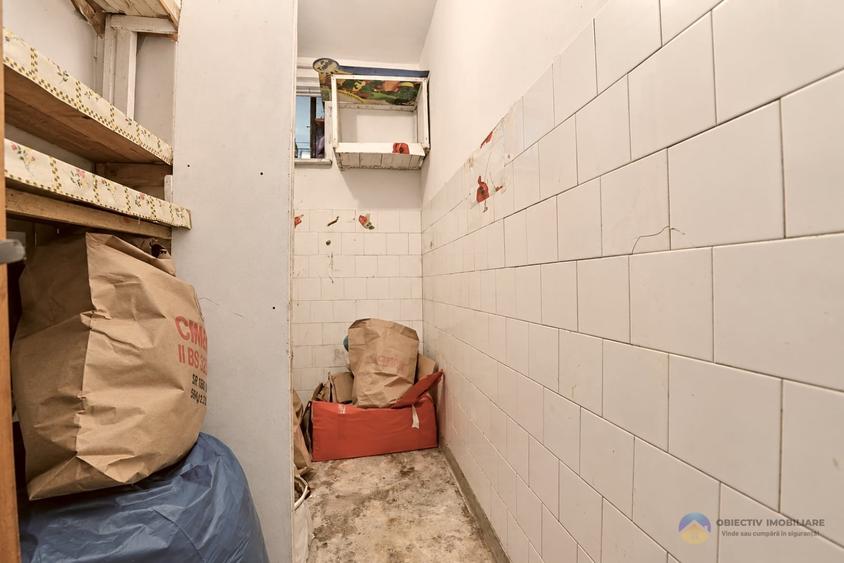 Apartament cu 3 camere decomandat în Dărmănești