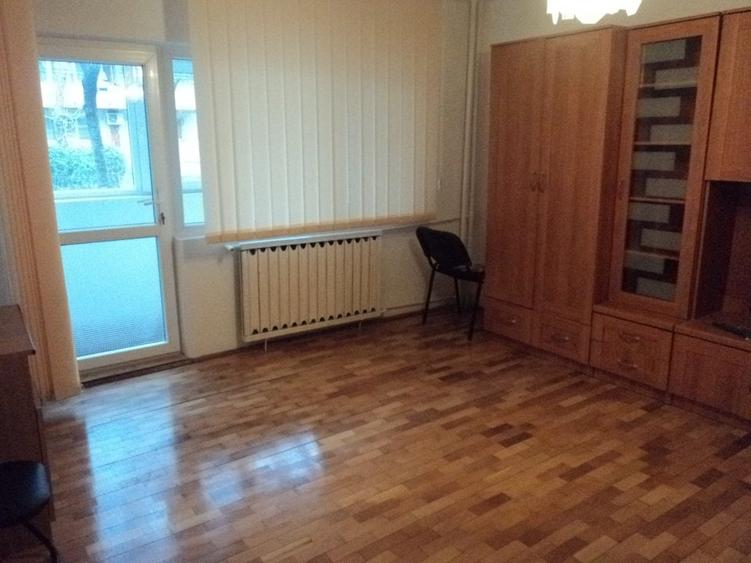 Garsoniera de inchiriat Vitan Mall,cu balcon in inchis,anvelopat. - 9