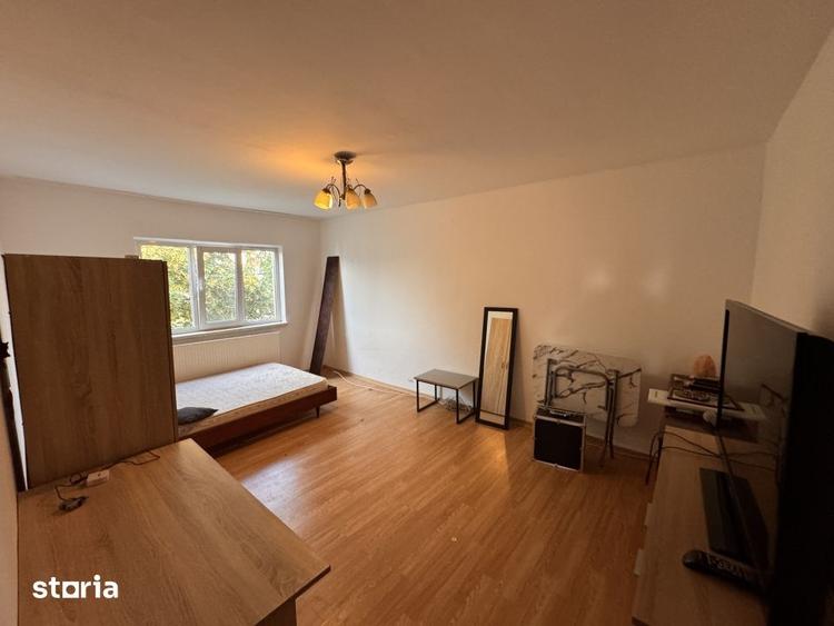 Apartament cu 2 camere decomandat în Gării