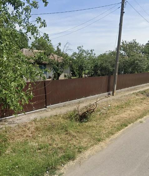 Casă cu 3 camere cu Teren 1013 Mp în Vasilați