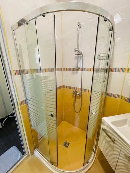 Apartament cu 3 camere decomandat în Scriitorilor