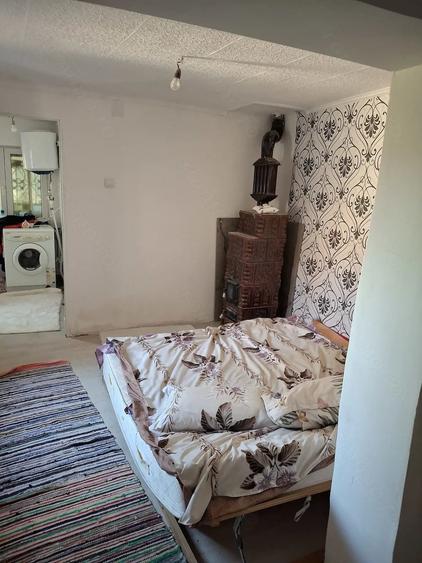 Casă cu 4 camere cu Teren 750 Mp în Central