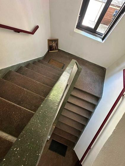 Apartament cu 3 camere semidecomandat în Ultracentral