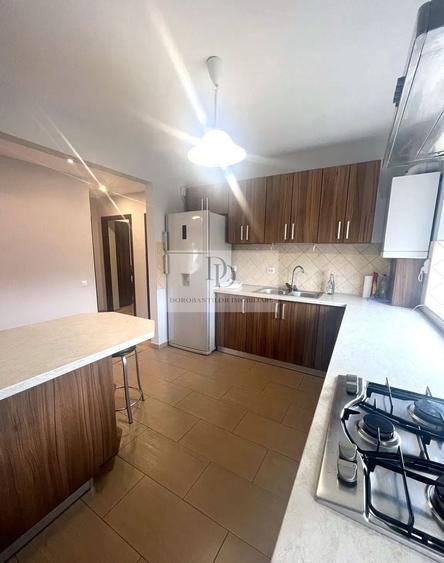 Apartament cu 3 camere decomandat, mobilat în Europa