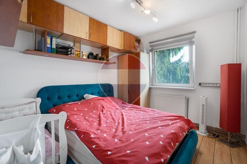 Apartament cu 3 camere semidecomandat, mobilat în Astra