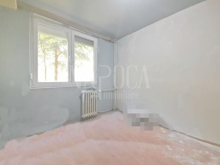 Apartament cu 2 camere decomandat, mobilat în Valenta