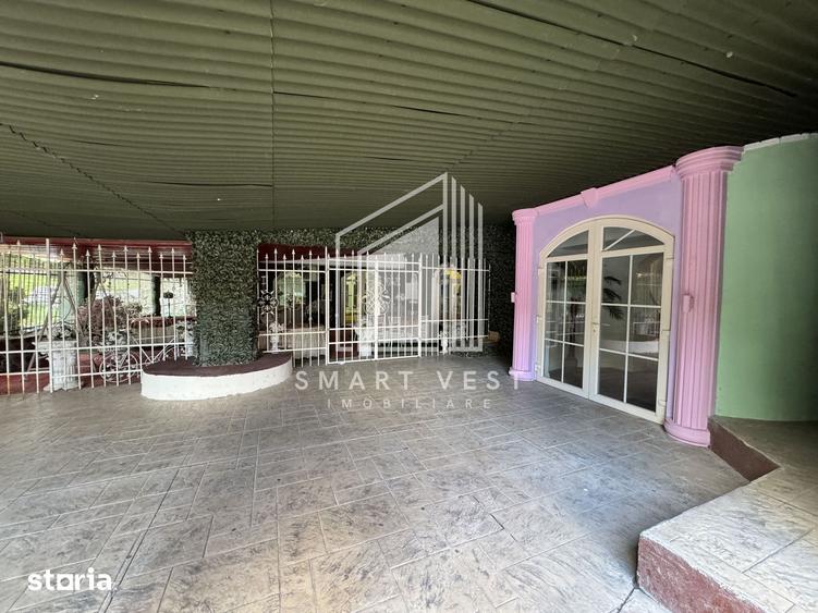 Spațiu comercial, de 800 mp, în Micro 16