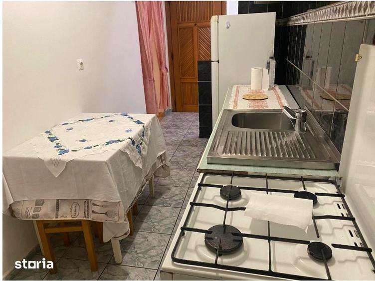 Apartament cu 2 camere decomandat în Mihai Viteazul