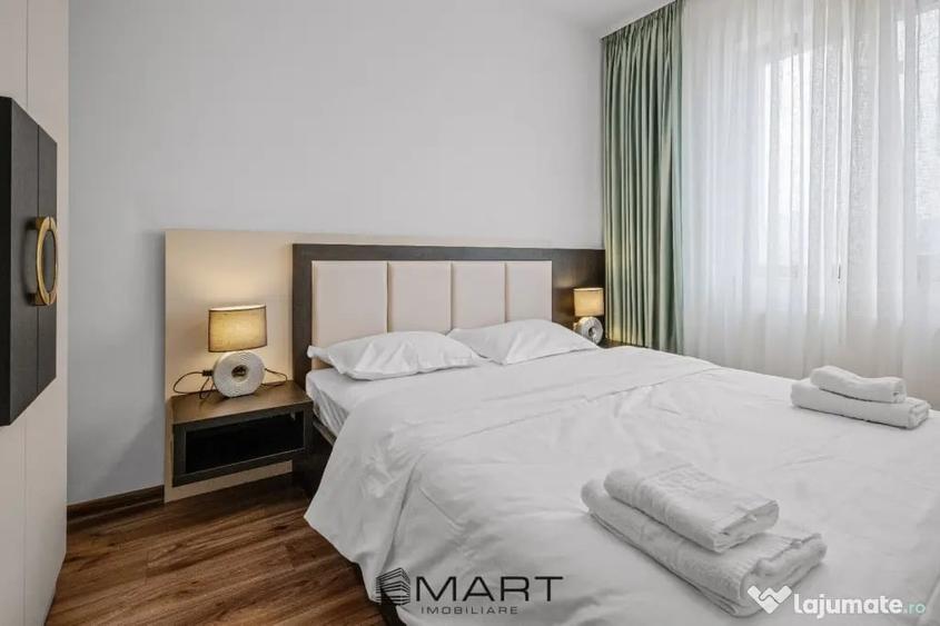 Apartament cu 4 camere decomandat în Tractorul