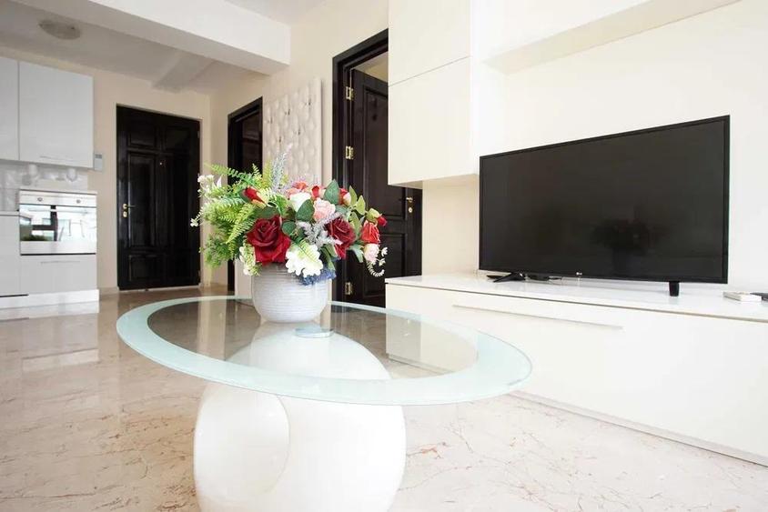 Apartament cu 2 camere decomandat, mobilat în Copou
