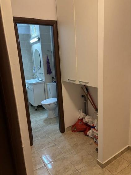 Apartament cu 3 camere decomandat în Iancului