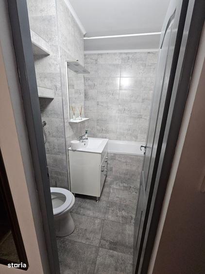 Apartament cu 2 camere în Micro 17