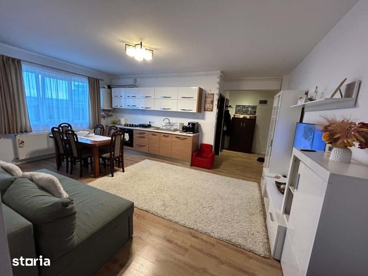 Apartament cu 3 camere în Turnișor