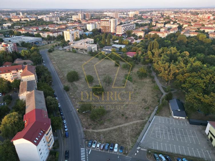 Teren Construcții intravilan de 3855 mp, în Spitalul Județean