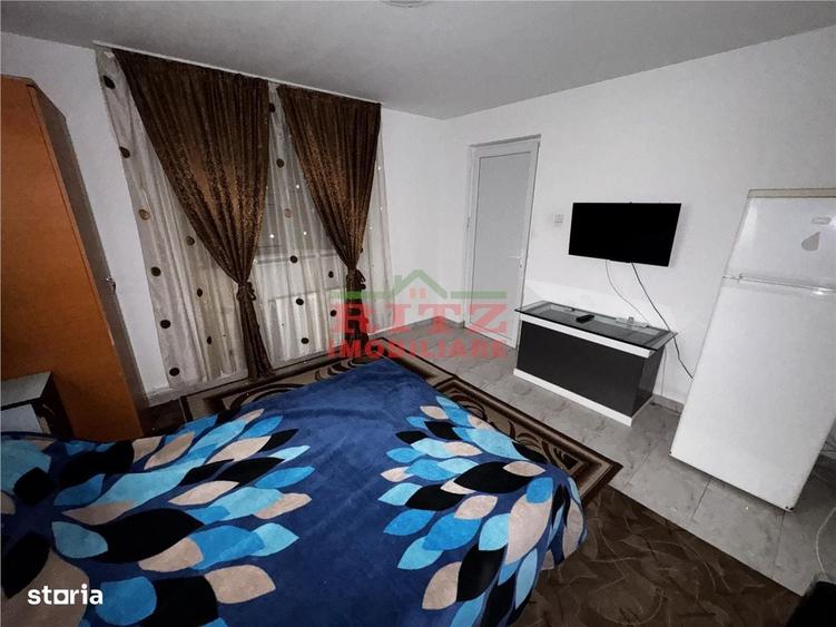 Casă cu 4 camere în Linia din Vale