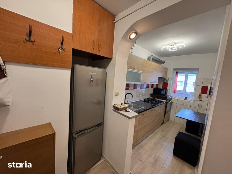 Garsoniera decomandata cu balcon-Drm Taberei metrou Tudor Vladimirescu - 10