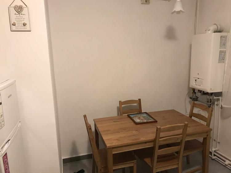 Apartament cu 2 camere decomandat în Vest
