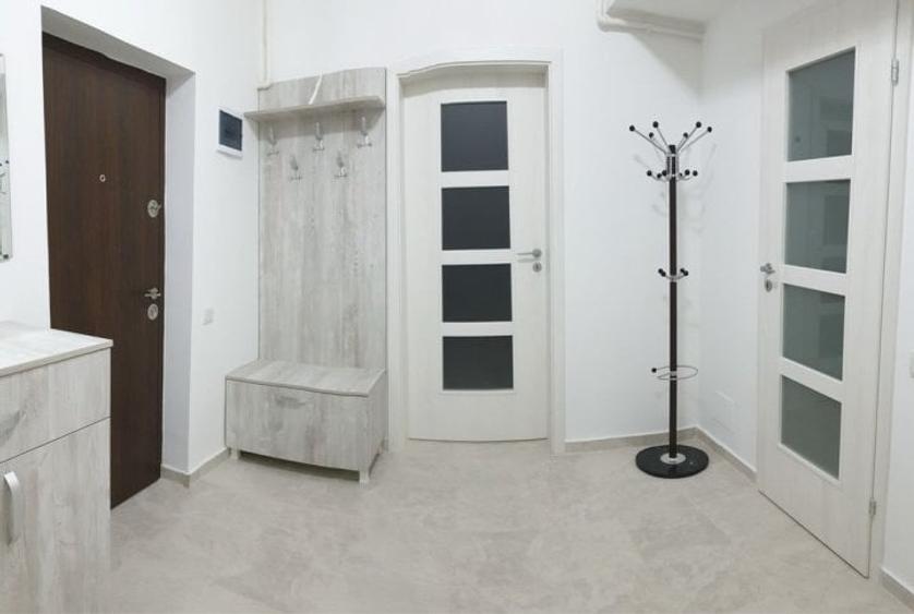 Apartament cu 2 camere decomandat, mobilat în Berceni
