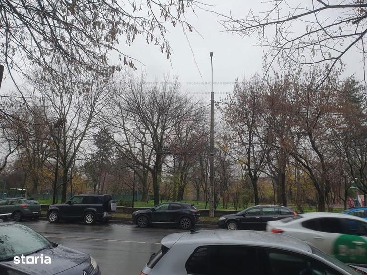 Spațiu comercial, de 135 mp, în Domenii