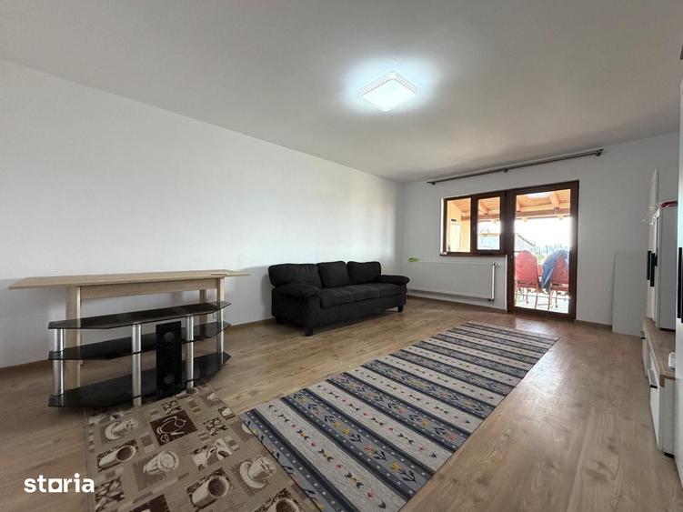 Casă cu 5 camere cu Teren 380 Mp în Giarmata