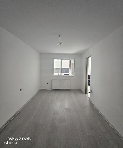 Casă cu 4 camere decomandat cu Teren 152 Mp în Cantemir