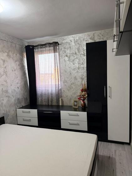 Apartament cu 2 camere nedecomandat în Central