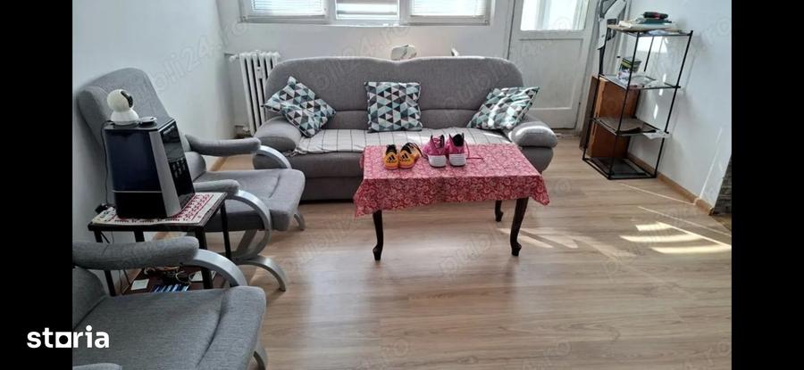 APARTAMENT DE VANZARE CU DOUA CAMERE IN ZONA ION MIHALACHE SEC.1 - 9