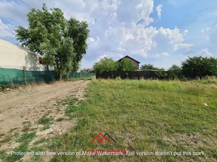 Casă cu Teren 925 Mp în Bănești