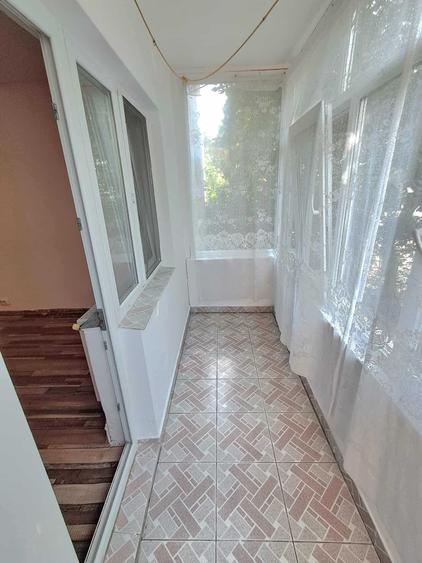 Apartament cu 2 camere semidecomandat în Bârlad
