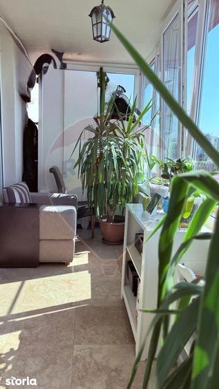 Apartament cu 3 camere, mobilat în Prelungirea Ghencea