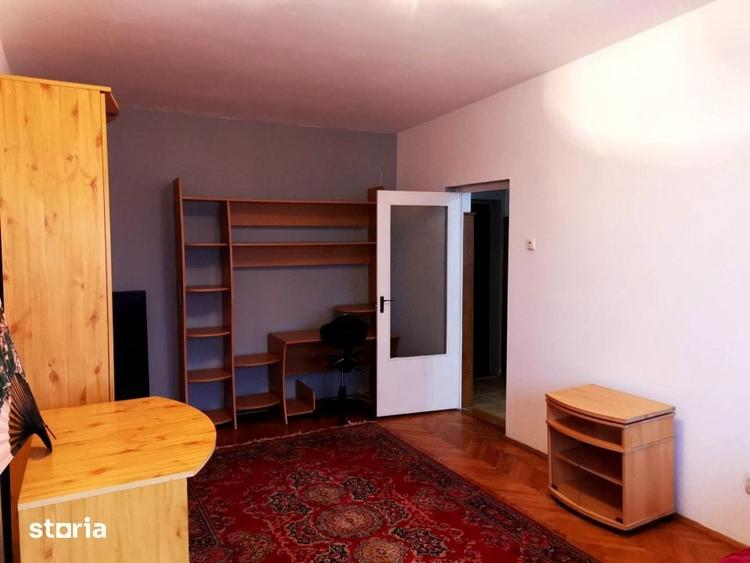 Apartament cu 2 camere decomandat în Gruia