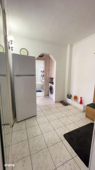 Apartament cu 2 camere decomandat în Galata
