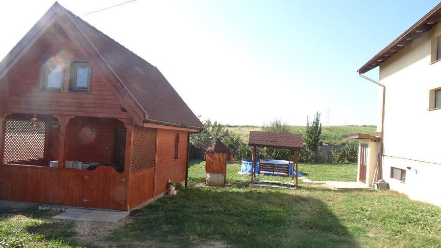 Casă cu 4 camere cu Teren 942 Mp în Zăvoi