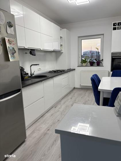 Apartament cu 3 camere în Șelimbăr